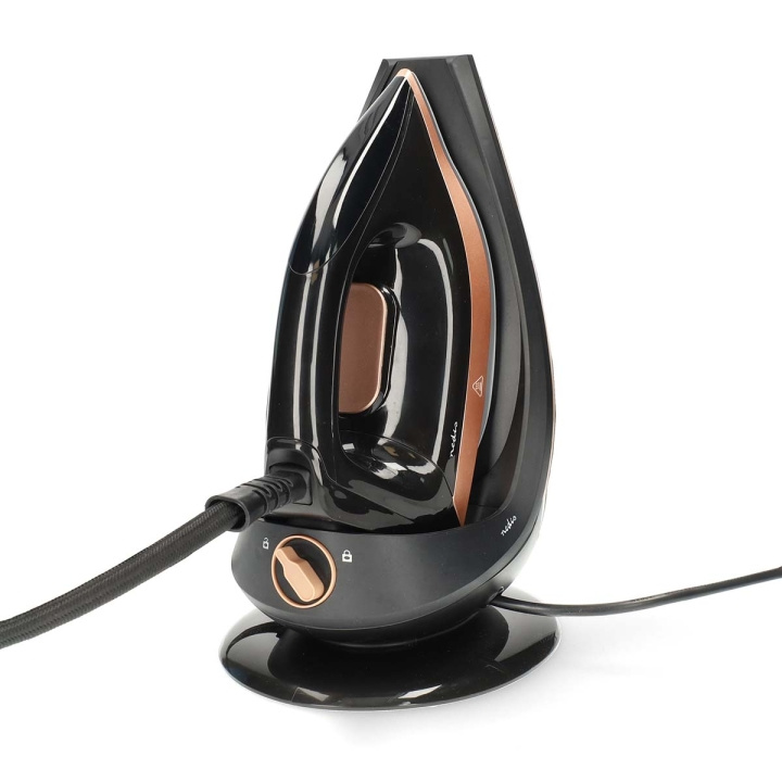 Nedis Ånggenerator | 2400 W | 40 g/m | ånga skott | Keramisk | 1.50 l | 7 Bar i gruppen HEM, HUSHÅLL & TRÄDGÅRD / Klädvård / Strykjärn hos TP E-commerce Nordic AB (D30534)