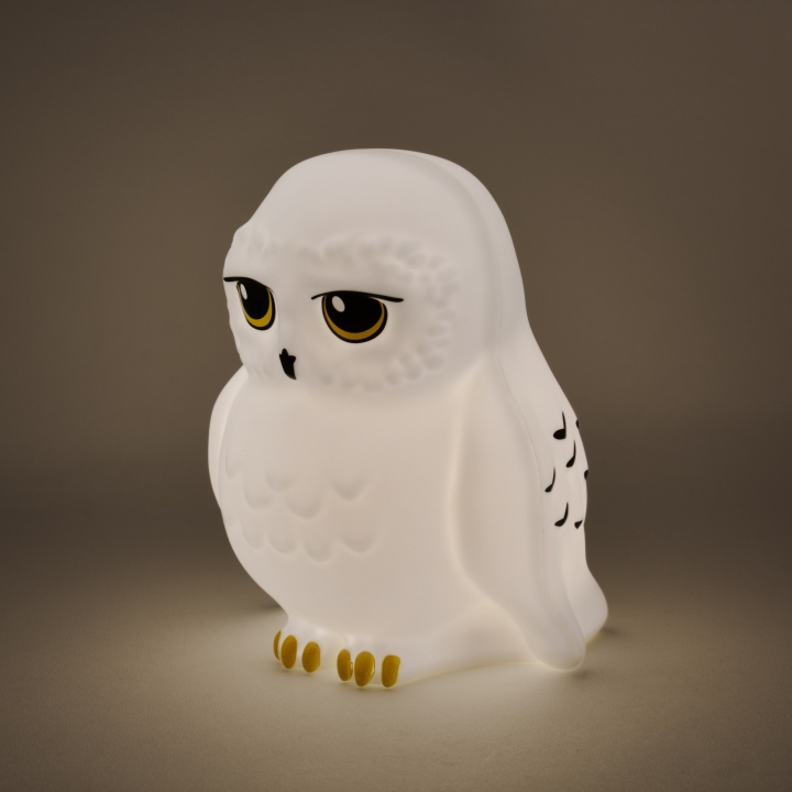 Harry Potter Hedwig ljus i gruppen SPORT, FRITID & HOBBY / Roliga prylar / Samlarobjekt hos TP E-commerce Nordic AB (D30845)