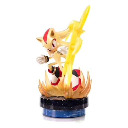First4Figures - Sonic The Hedgehog (Super Shadow) RESIN-staty i gruppen LEKSAKER, BARN- & BABYPRODUKTER / Leksaker / Figurer, Miniatyrer & tillbehör hos TP E-commerce Nordic AB (D30977)