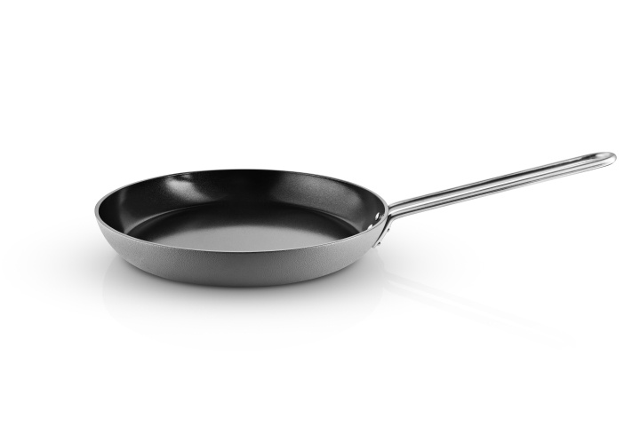 Eva Trio Grey Line stekpanna - Grå - 28 cm i gruppen HEM, HUSHÅLL & TRÄDGÅRD / Köksredskap / Stekpannor hos TP E-commerce Nordic AB (D31071)