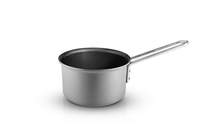 Eva Trio Grey Line kastrull - Grå - 1,8 L - 16 cm i gruppen HEM, HUSHÅLL & TRÄDGÅRD / Köksredskap / Grytor & Kastruller hos TP E-commerce Nordic AB (D31073)