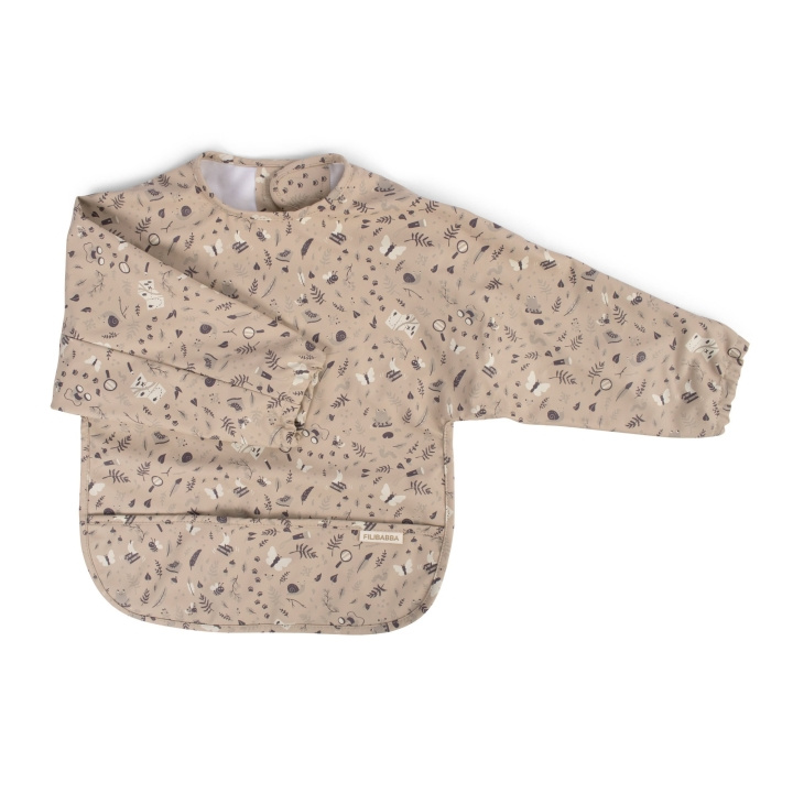Filibabba Haklapp med ärmar - Beige - 6-36 m i gruppen LEKSAKER, BARN- & BABYPRODUKTER / Äta & Dricka / Haklappar hos TP E-commerce Nordic AB (D31416)