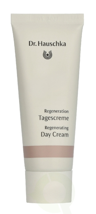 Dr. Hauschka Regeneration Day Cream 40 ml i gruppen SKÖNHET & HÄLSA / Hudvård / Ansiktsvård / Dagkräm hos TP E-commerce Nordic AB (D33159)