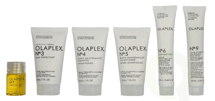 Olaplex The Mini Essentials Holiday Set 137.5 ml No.3 Hair Perfection 30ml/No.4 Shampoo 30ml/No.5 Conditioner 30ml/No.9 Bond Protector 20ml/ Bond Smoother 20ml/ Bonding Oil 7.5ml i gruppen SKÖNHET & HÄLSA / Presentkit / Presentkit För Henne hos TP E-commerce Nordic AB (D33499)