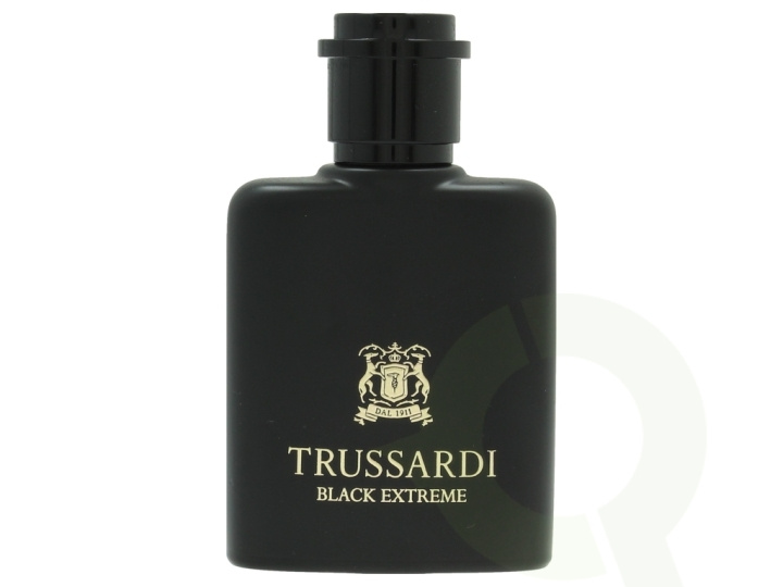 Trussardi Black Extreme Pour Homme Edt Spray 30 ml i gruppen SKÖNHET & HÄLSA / Doft & Parfym / Parfym / Parfym för honom hos TP E-commerce Nordic AB (D33743)