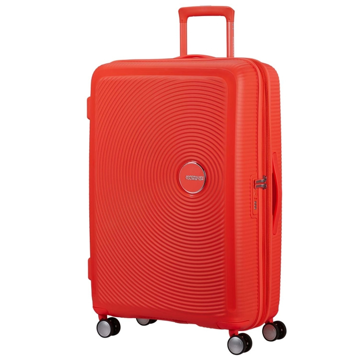 American Tourister Resväska Soundbox 77 Large Neon Orange i gruppen SPORT, FRITID & HOBBY / Resetillbehör / Resväskor hos TP E-commerce Nordic AB (D34319)