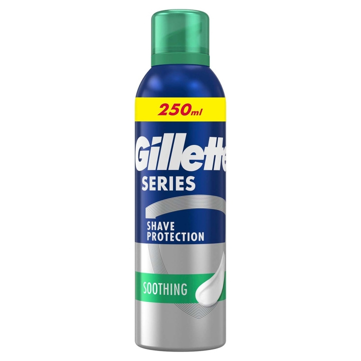 Gillette Rakskum Soothing, Lugnande med Aloe Vera, 250ml i gruppen SKÖNHET & HÄLSA / Hår & Styling / Rakning & Trimning / Rakhyvlar & Tillbehör hos TP E-commerce Nordic AB (D35775)