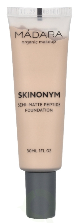 Madara Skinonym Semi-Matte Peptide Foundation 30 ml #10 Porcelain i gruppen SKÖNHET & HÄLSA / Makeup / Basmakeup / Foundation hos TP E-commerce Nordic AB (D39588)
