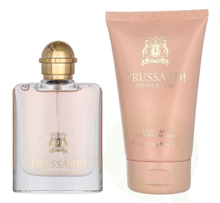Trussardi Delicate Rose Giftset 150 ml Edt Spray 50ml/Body Lotion 100ml i gruppen SKÖNHET & HÄLSA / Doft & Parfym / Parfym / Parfym för henne hos TP E-commerce Nordic AB (D39687)