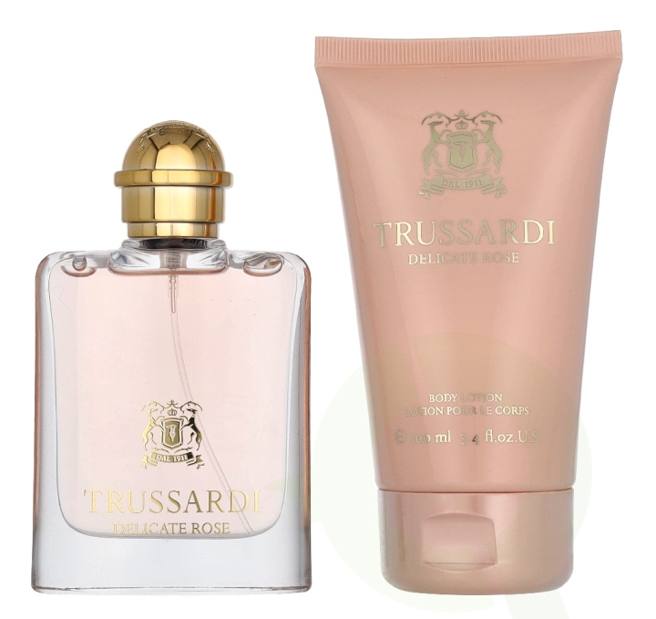 Trussardi Delicate Rose Urban Giftset 150 ml Edt Spray 50ml/Body Lotion 100ml i gruppen SKÖNHET & HÄLSA / Doft & Parfym / Parfym / Parfym för henne hos TP E-commerce Nordic AB (D39688)
