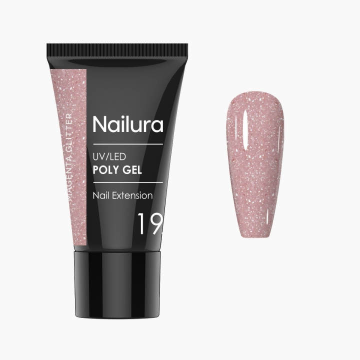 Nailura Poly Gel 19 – Magenta Glitter – 30 ml i gruppen SKÖNHET & HÄLSA / Manikyr/Pedikyr / Nagellack hos TP E-commerce Nordic AB (D41327)