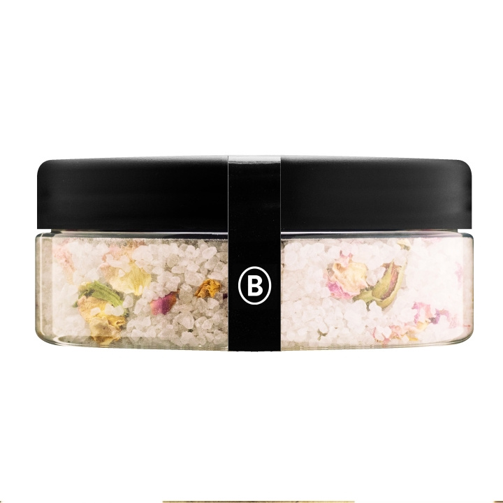 Badeanstalten Badsalt Bed of Roses – 300 g i gruppen SKÖNHET & HÄLSA / Hudvård / Ansiktsvård / Rengöring hos TP E-commerce Nordic AB (D42218)