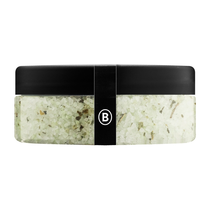Badeanstalten Badsalt – Gurka och mynta – 300 g i gruppen SKÖNHET & HÄLSA / Hudvård / Kroppsvård / Bad & Duschcreme hos TP E-commerce Nordic AB (D42479)