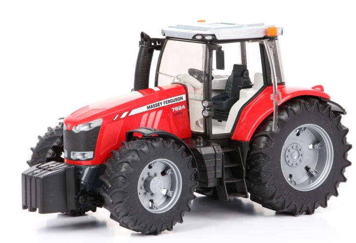 Bruder Massey Ferguson 7600 (03046) i gruppen LEKSAKER, BARN- & BABYPRODUKTER / Leksaker / Leksaksbilar & andra fordon hos TP E-commerce Nordic AB (D43601)