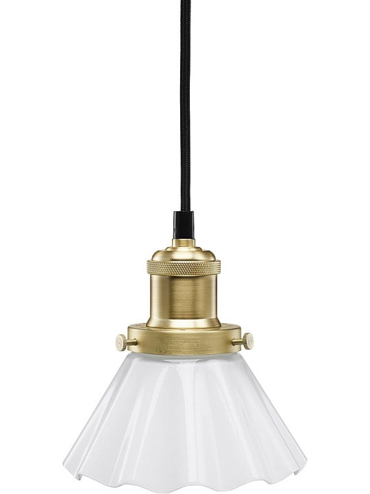 PR Home Fönsterlampa August 3121510 Opal 15cm PR Home i gruppen HEMELEKTRONIK / Belysning / Taklampor hos TP E-commerce Nordic AB (D44719)