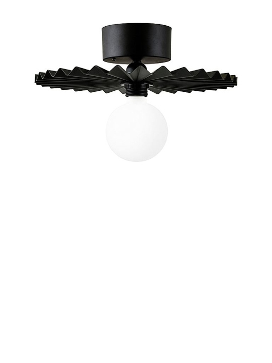 Globen Lighting Plafond Omega 35 svart Globen Lighting i gruppen HEMELEKTRONIK / Belysning / Taklampor hos TP E-commerce Nordic AB (D45768)