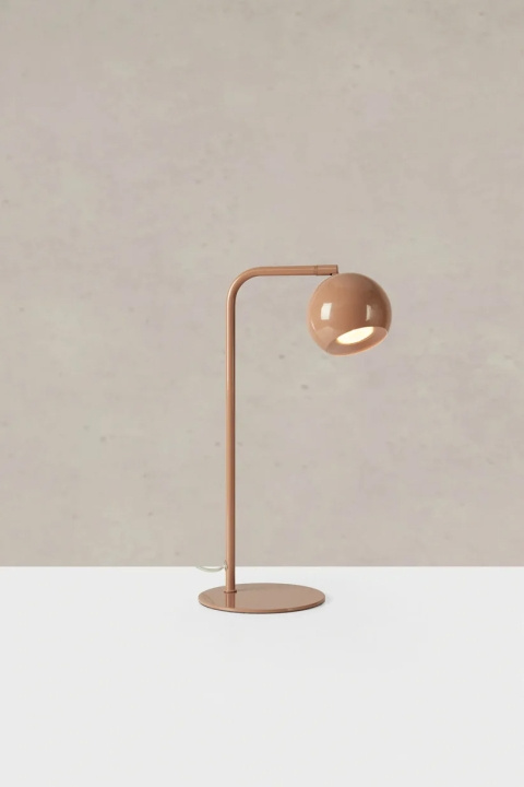 Markslöjd Skrivbordslampa POP 109033 Markslöjd i gruppen HEMELEKTRONIK / Belysning / Bordslampor hos TP E-commerce Nordic AB (D46004)