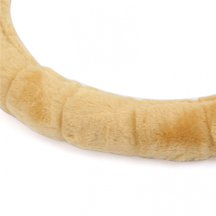 Rattmuff - Mjukt, varmt rattöverdrag i fuskpäls, passar de flesta bilar, Beige Rattmuff - Mjukt, varmt rattöverdrag i fuskpäls, passar de flesta bilar, Beige