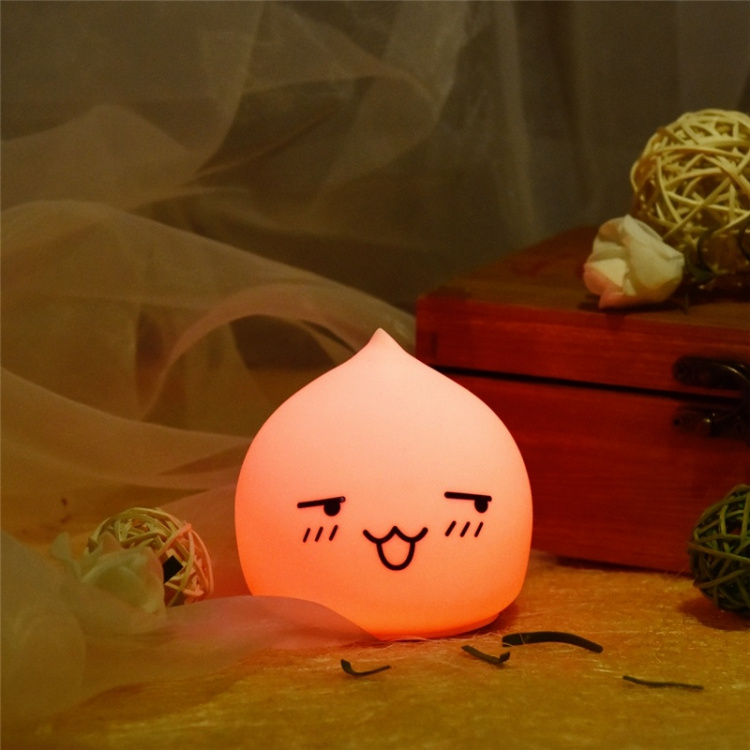 Waterdrop Light LED, lyser i 7 olika färger Waterdrop Light LED, lyser i 7 olika färger