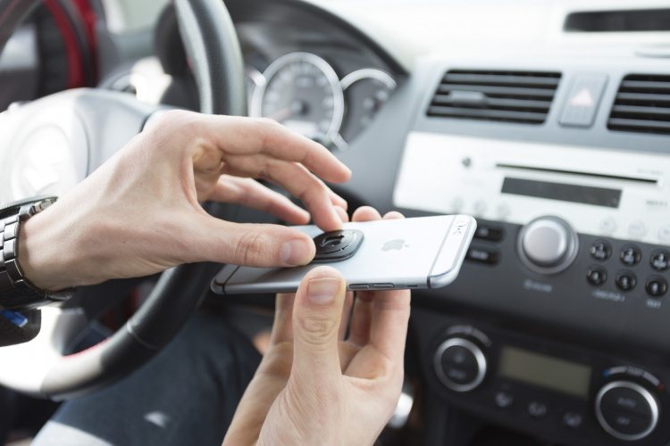 König Smartphone Bilfäste 360 ° Fast König Smartphone Bilfäste 360 ° Fast