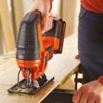 BLACK+DECKER Pendelsticksåg 18V Batteri