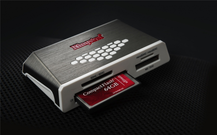 Kingston FCR-HS4 - Extern USB 3.0 minneskortläsare