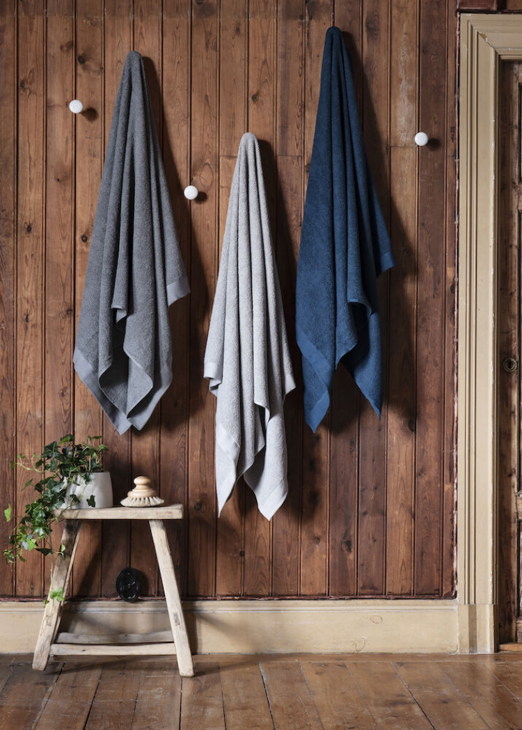 Kosta Linnewäfveri Frotté Bomull/Lin Marin 70x130cm