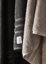 Kosta Linnewäfveri Frotte Mörkgrå 65x135cm Kosta Linnewäfveri Frotte Mörkgrå 65x135cm