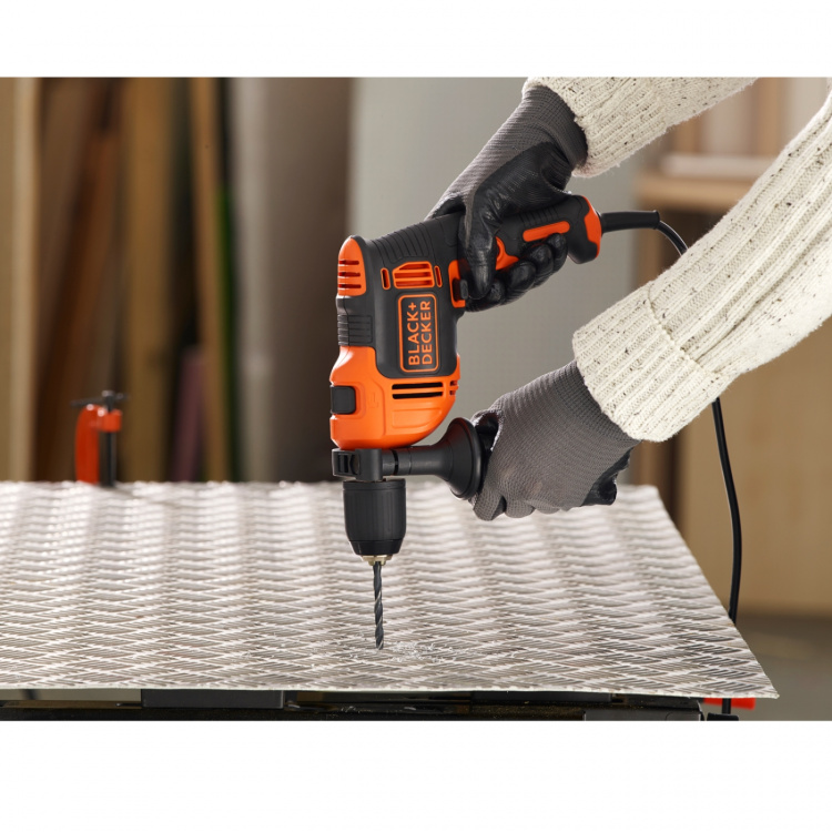 BLACK+DECKER Slagborrmaskin 550W