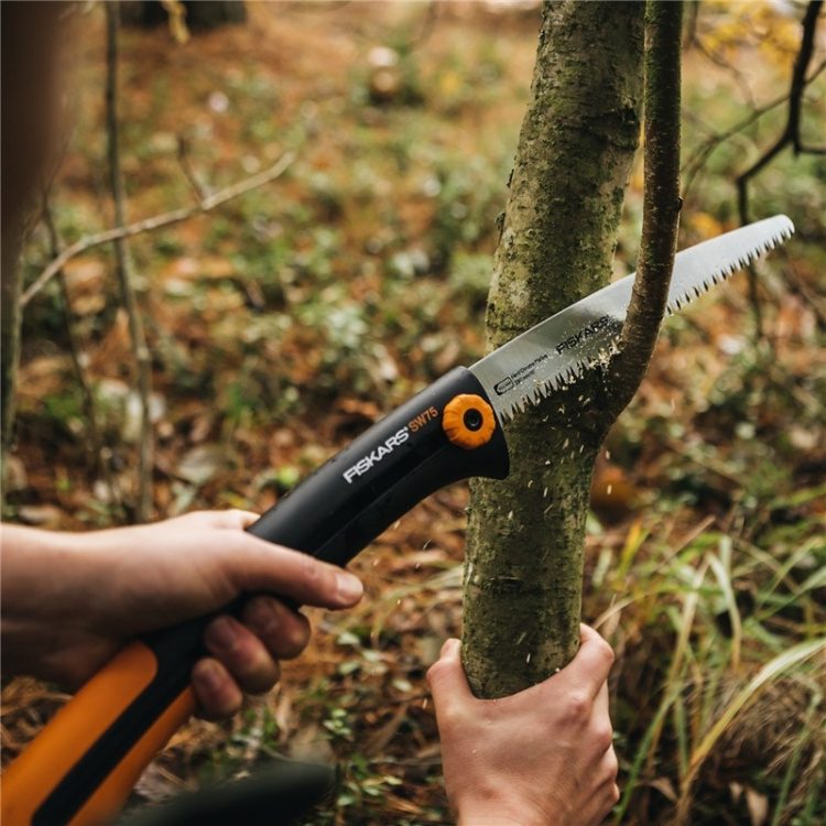 Fiskars Trädgårdssåg SW75 L Xtract
