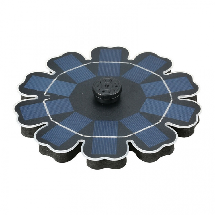 Flytande fontän som drivs av solceller