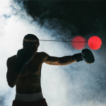 Pannbandsboxning Reflexboll - Tränar upp dina reflexer Pannbandsboxning Reflexboll - Tränar upp dina reflexer