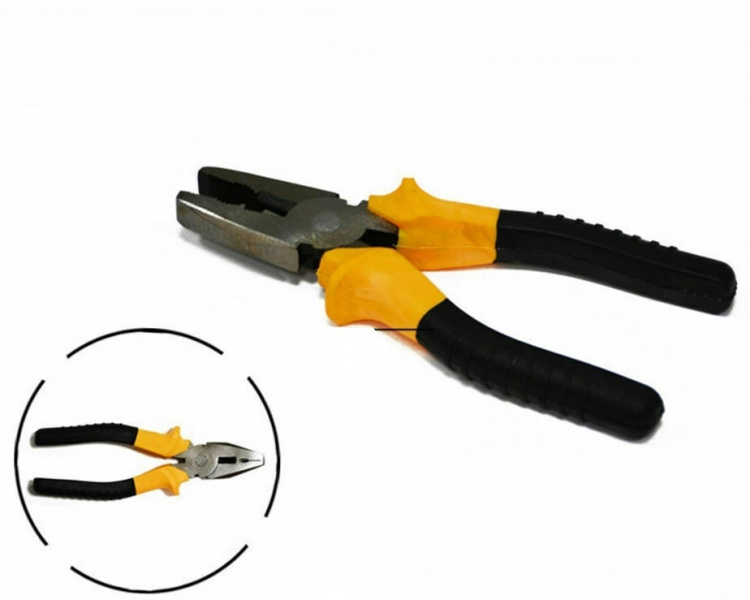 Liten verktygslåda med 11 verktyg