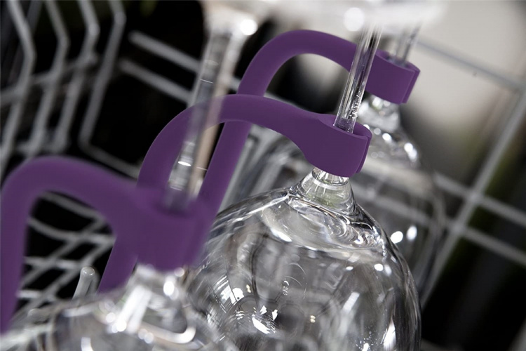 Vinglashållare för diskmaskin