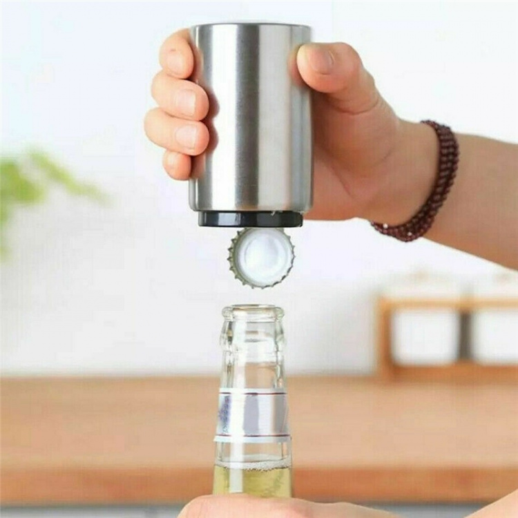 Automatisk kapsylöppnare med magnet