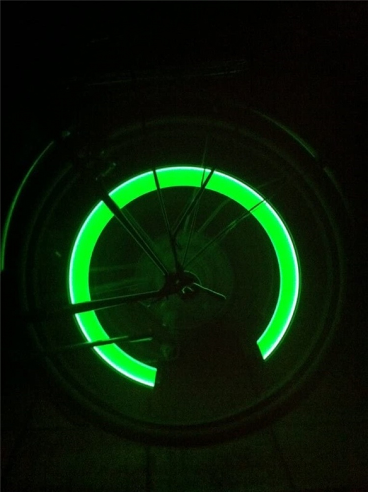 Cykelhjulsbelysning, Grön