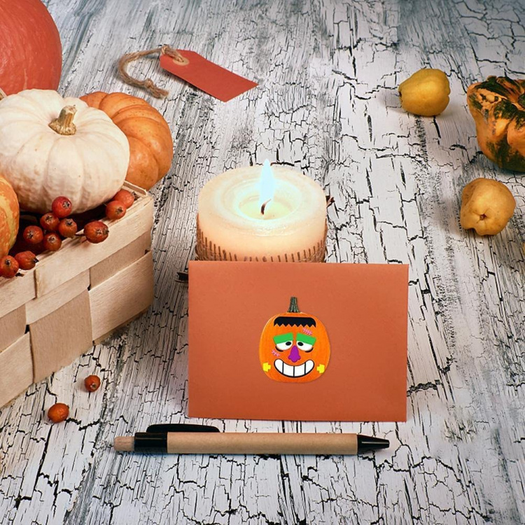 500st halloween klistermärken, Rulle