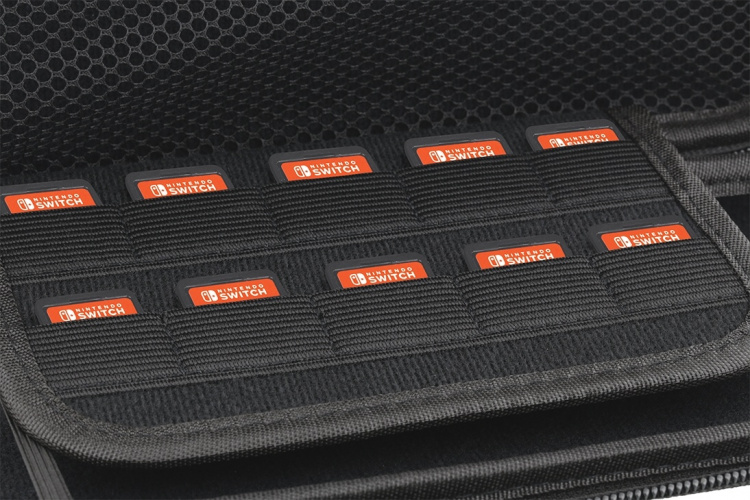 DELTACO GAMING hårt skyddsfodral för Nintendo Switch, 10 platser för spel