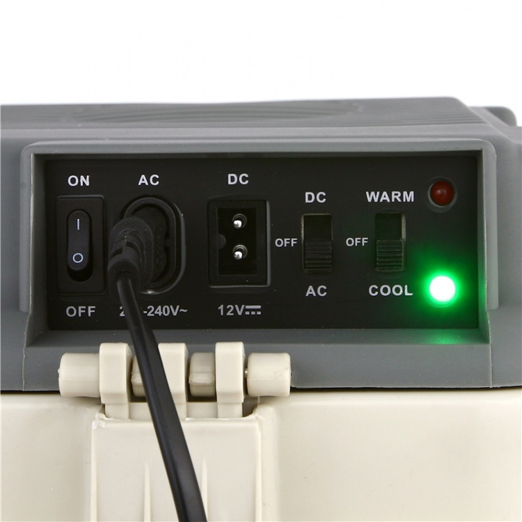 Camry Elektrisk Kylväska CR 8065, 24 liter Camry Elektrisk Kylväska CR 8065, 24 liter