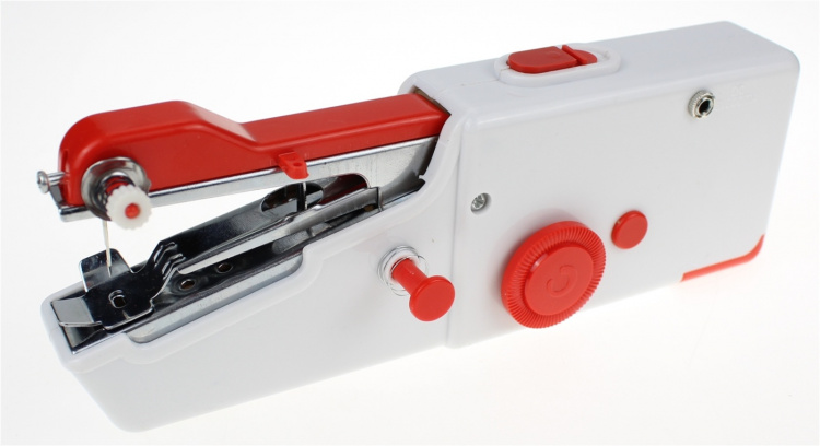 Cenocco CC-9073: Easy Stitch Handhållen Symaskin, Röd Cenocco CC-9073: Easy Stitch Handhållen Symaskin, Röd