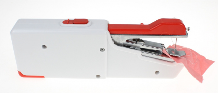 Cenocco CC-9073: Easy Stitch Handhållen Symaskin, Röd Cenocco CC-9073: Easy Stitch Handhållen Symaskin, Röd