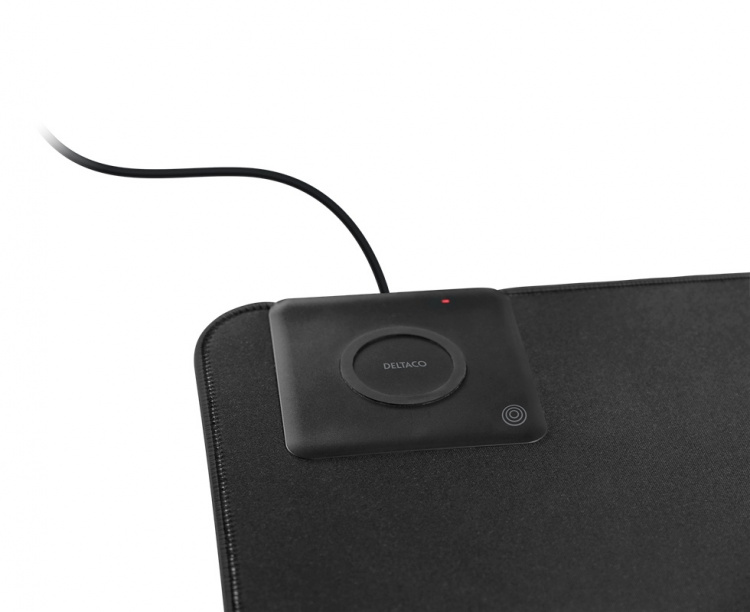 DELTACO Office, extra wide mousepad with fast wireless charger, 90x40