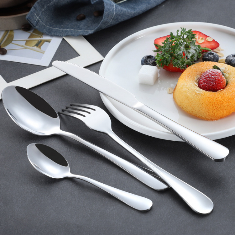 Bestickset 6 personer 24-delade bestick i rostfritt stål Bestickset 6 personer 24-delade bestick i rostfritt stål