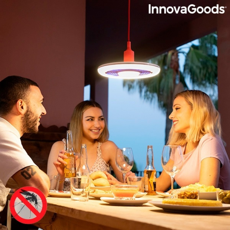 InnovaGoods Anti-Mygglampa för både tak och väggmontering InnovaGoods Anti-Mygglampa för både tak och väggmontering