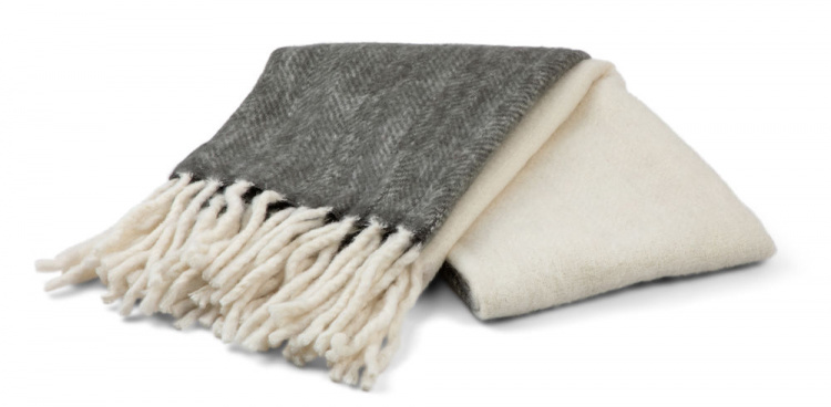 Kosta Linnewäfveri Ullpläd, Mörkgrå