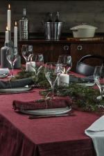 Kosta Linnewäfveri Eliza Duk 150x350cm, Vinröd