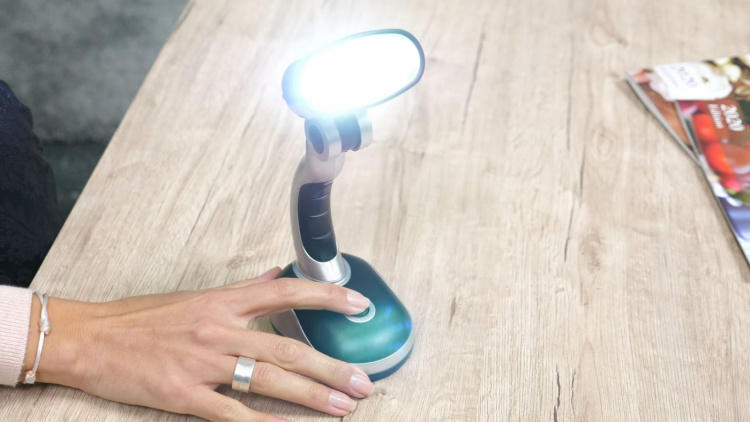 Genius Ideas Skrivbordslampa med LED Genius Ideas Skrivbordslampa med LED