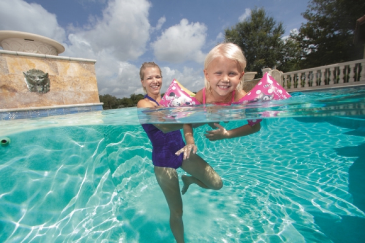 Bestway Armpuffar Disney, 3-6år Bestway Armpuffar Disney, 3-6år