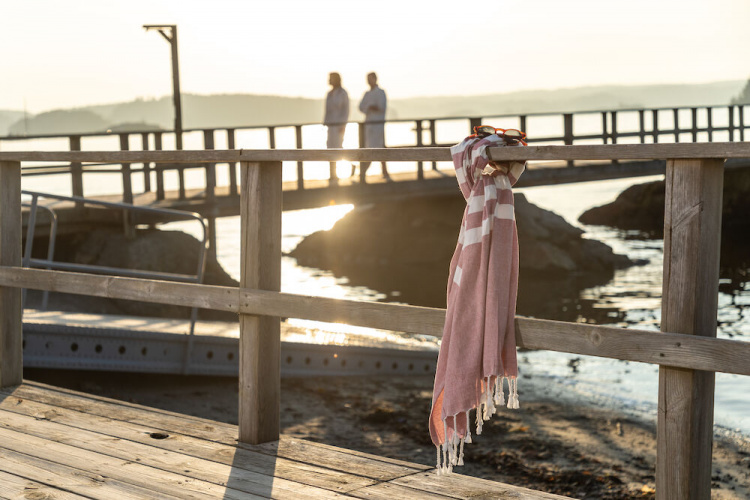 Lord Nelson Victory Hamam Morhult Badlakan, Röd, 90x150 cm