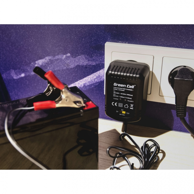 Green Cell Universal Batteriladdare AGM 2V/6V/12V